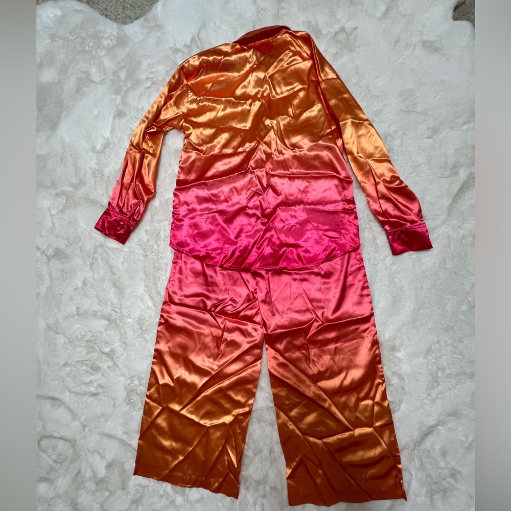 Silk ombré set. - Picture 2 of 5
